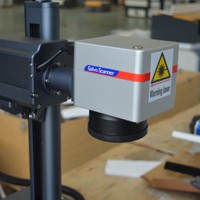 Machine de marquage laser UV 20W 30W 50W Raycus pour métal, logo, mini, portable, de bureau, industrielle, haute précision, CNC DXF/AI/DWG/DST