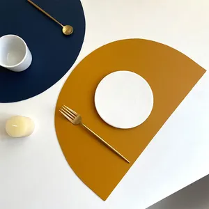 Set de table rectangulaire en cuir PU, 42x28cm, moderne, antidérapant, imperméable, résistant à l'huile, pour la décoration de la maison - Product Image 3