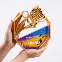 Nouveau trophée rond en cristal personnalisable pour les sports (basketball, football, etc.) Gravure par sablage ; Emballage de boîte cadeau