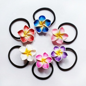 Filles dame épais noir élastique en caoutchouc bandes de cheveux <span class=keywords><strong>argile</strong></span> fleur hawaïenne frangipanier Plumeria Boho cheveux cravates pour cheveux - Product Image 1