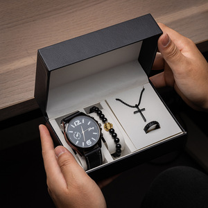 Set <span class=keywords><strong>Regalo</strong></span> di Lusso per Uomo: Orologio con Quadrante Quadrato e 3 Bracciali, Elegante Orologio da Polso con Scatola Arancione, <span class=keywords><strong>Regalo</strong></span> di Compleanno per Lui - Product Image 6