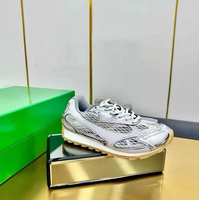 Chaussures de sport classiques et luxueuses pour hommes à semelle épaisse, rouge et noir, décontractées pour le printemps