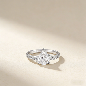 Anillo de Compromiso con Diamante Corte Pera, Plata 925, Engaste de Puntas, Joyería Romántica para Mujer - Product Image 4