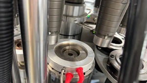 Mingguo Nouvelle conception de machine de formage de gobelets en aluminium pour boissons (bière, cola, Sprite) - Product Image 5