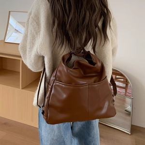 Sac multi-usage, sac fourre-tout spacieux pour les trajets quotidiens, sac à dos multifonctionnel, sac à bandoulière/sac traversin élégant et polyvalent - Product Image 4