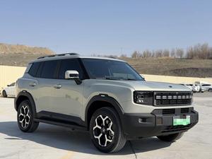 JETOUR SHANHAI MOUNTAIN&SEA T1 2024 USADO, 1.5TD DHT 150KM, EN CAMINO HACIA EL MAR, 5 PUERTAS, 5 ASIENTOS, SUV COMPACTO PHEV, PLATEADO SOBRE NEGRO - Product Image 3