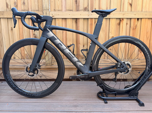 Ready for Delivery for Madone SLR 9 Gen 6 52cm Dura-Ace Di2 Iron Road Bike Matte Deep Smoke 21 Speed Racing - Product Image 2