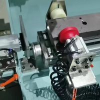 La perceuse et fraiseuse CNC pour profilés en aluminium est utilisée pour la gravure de plan de chanfrein de fraisage et d'autres processus