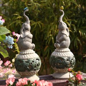 รูปปั้นช้างเรซิ่นพลังงานแสงอาทิตย์แบบปรับแต่งได้ ธีมสวน รูปปั้นสัตว์ นั่งบนลูกบอล ของที่ระลึกสไตล์ธรรมชาติ - Product Image 5