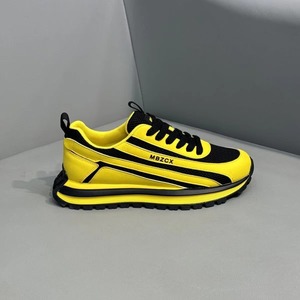 Chaussures décontractées sportives pour hommes, tendance et polyvalentes, avec surface en mesh, antidérapantes, légères - Prêtes pour le printemps/l'hiver - Product Image 1