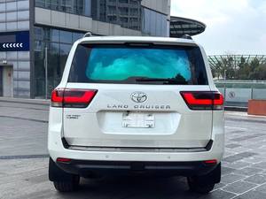 Toyota <span class=keywords><strong>Land</strong></span> <span class=keywords><strong>Cruiser</strong></span> (Importado) Modelo 2022 3.3T Versión Oriente Medio Transmisión Automática en Existencia para Entrega Inmediata - Product Image 6