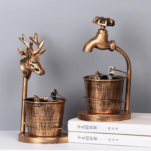 Custom Hars Handwerk Materialen Asbak Standbeeld Creatief Kraan Vormig Asbak Beeldje - Product Image 4