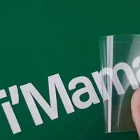 Impression par transfert de verre Étiquette en métal transparente Film déchirable Logo de marque publicitaire Autocollants en cristal de transfert UV auto-adhésifs