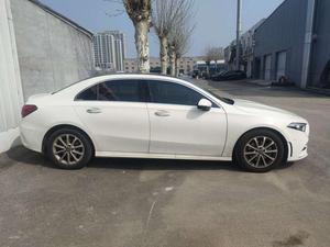 Auto Usata di Alta Gamma <span class=keywords><strong>Mercedes</strong></span> Benz <span class=keywords><strong>Classe</strong></span> <span class=keywords><strong>A</strong></span> 2021 <span class=keywords><strong>A</strong></span> 200 L Berlina Sportiva alla Moda in Ottime Condizioni per Esportazione Immediata - Product Image 2