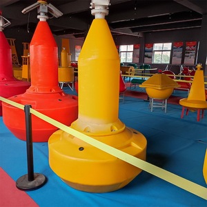 Tuyau flottant en polyéthylène de dragage marin avec tubes en plastique - Product Image 4