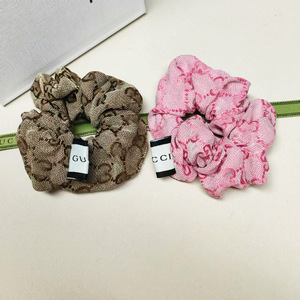 ที่มัดผมถักทรงไส้กรอกขนาดใหญ่สำหรับใช้ในบ้านที่หรูหราและทันสมัย - Product Image 1