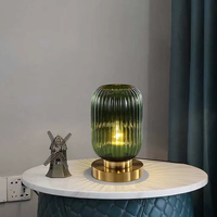 Lampe de table rechargeable en verre minimaliste moderne, lampe de chevet de luxe légère, lampe de table décorative créative vintage pour chambre à coucher