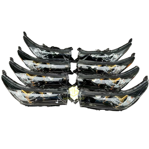 Faros LED de Alta Gama <span class=keywords><strong>Black</strong></span> Gold Knight <span class=keywords><strong>Edition</strong></span> de 12V 6000K 65W con Luces de Circulación Diurna de Ajuste Universal - Product Image 1