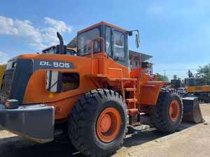รถตักล้อยาง Doosan DL505 มือสองจากเกาหลี คุณภาพสูง สมรรถนะเยี่ยม เครื่องยนต์ Weichai 5 ตัน มีสินค้าในสต็อก ราคาถูก พร้อมขาย - Product Image 2