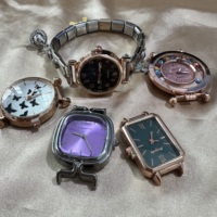 Montre Personnalisée Étanche en Acier Inoxydable 316L avec Chaîne Élastique et Breloques Italiennes – Prix Direct Usine