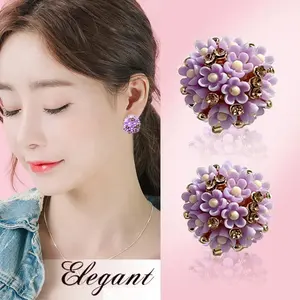 Factory Wholesale Women Acrylic Flower Clip Earrings Rhinestone Petal Flower Stud Earrings