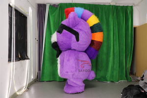 Muñecas esponjosas Aku Cool Bear Mascots disfraz 2M 2,6 m oso inflable de Hip Hop para chicos geniales Cosplay en clubes - Product Image 2