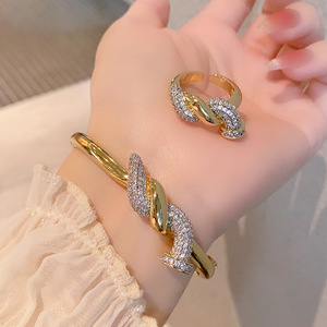 Twisted Nail Bangle Gold And Silver Two Tone Micro Inlay <b>Copper</b> Alloy Women's Jewelry Gift Hook Shape Fashion <b>Bracelet</b> - Product Image 4