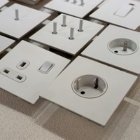 Interrupteur mural 86 double pôle 16A 20A avec prise USB-C, design moderne, en acier inoxydable blanc mat, variateur de lumière domestique