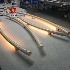 Maßgefertigte Intelligente LED-Beleuchtete Türgriffe Luxuriöser Zuggriff für Glastüren Hotel Villa Moderner Haupteingang - Product Image 5