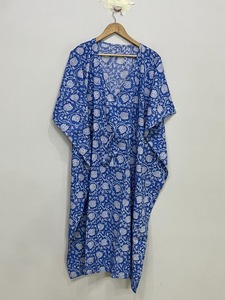 Kaftan court en soie pure, taille unique, ample et confortable pour toutes les tailles, environ 47 pouces, fournisseur d'Inde - Product Image 6