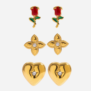Juego de Aretes con Diseño de Corazón y Rosa, Chapados en Oro de 18K, Acero Inoxidable, Joyería para Mujer, Regalo para Ocasiones Especiales, Engaste de Bisel - Product Image 1
