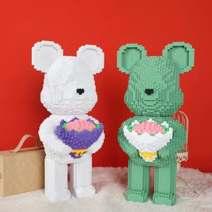 <span class=keywords><strong>Mini</strong></span> briques de construction 3D, modèle amour fleur ours brutal, Micro blocs de construction <span class=keywords><strong>Bearbrick</strong></span> figurines jouets pour cadeau - Product Image 4