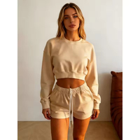 Prix de gros, service OEM, ensemble short et sweat-shirt à manches longues et col rond pour femmes, couleur unie, coupe ample et décontractée pour dames