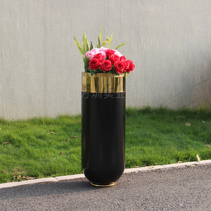 Stainless Steel Vase Powder Coated Black Modern Minimalist Indoor Shopping Mall <b>Artificial</b> <b>Flower</b> Planter - Product Image 1