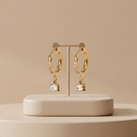 Boucles d'oreilles pendantes Huggie en acier inoxydable 316L, 3 styles (rond, cœur, poire) avec zircon, ton or, pavé, étanches, vendues à l'unité, idéales pour un cadeau