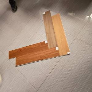 Revêtement de sol SPC à bas <span class=keywords><strong>prix</strong></span>, écologique, non toxique, sans formaldéhyde, imperméable, résistant à l'humidité et à la chaleur pour les chambres à coucher - Product Image 6