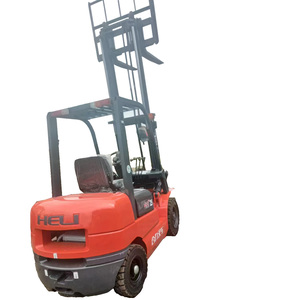 Montacargas Diésel HELI de 2.5T, Mástil de Tres Etapas, Neumáticos Neumáticos, Operación con Asiento, Uso en Interiores, Modelo H2000 - Product Image 3