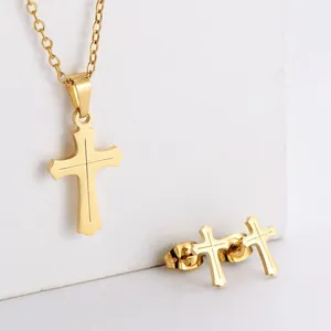 Set Perhiasan Wanita mendukung pesanan khusus kalung liontin dan anting-anting kancing berlapis emas baja tahan karat salib Yesus geometris