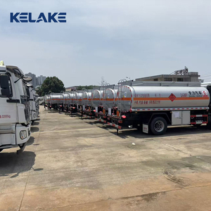 Camión Cisterna de 15001-30000L para Transporte de Combustible Diésel, 8X4, Transmisión Manual, Capacidad de Almacenamiento de Productos Químicos - Product Image 5