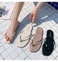Tongs personnalisées bon marché, belles chaussures de plage, de voyage décontractées, pantoufles pour femmes, vente en gros, 2022