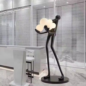 Lampadaire Minimaliste Noir en Résine Sculptée - Éclairage Moderne Silhouette Humaine Peint à la Main Moulage de Précision pour un Luxe Subtil - Product Image 1