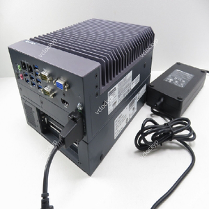 Advantech MIC-770 V1 Système sans ventilateur compact MIC-75M20 i-module avec FSP230-AAAN3 - Product Image 5