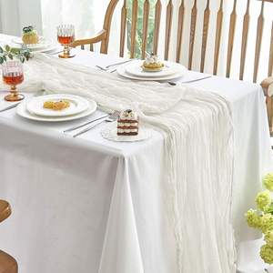 Chiffon de gaze blanc 13 pieds, décoration rustique de printemps et de Pâques, chemin de table en gaze lavande pour douche nuptiale - Product Image 1
