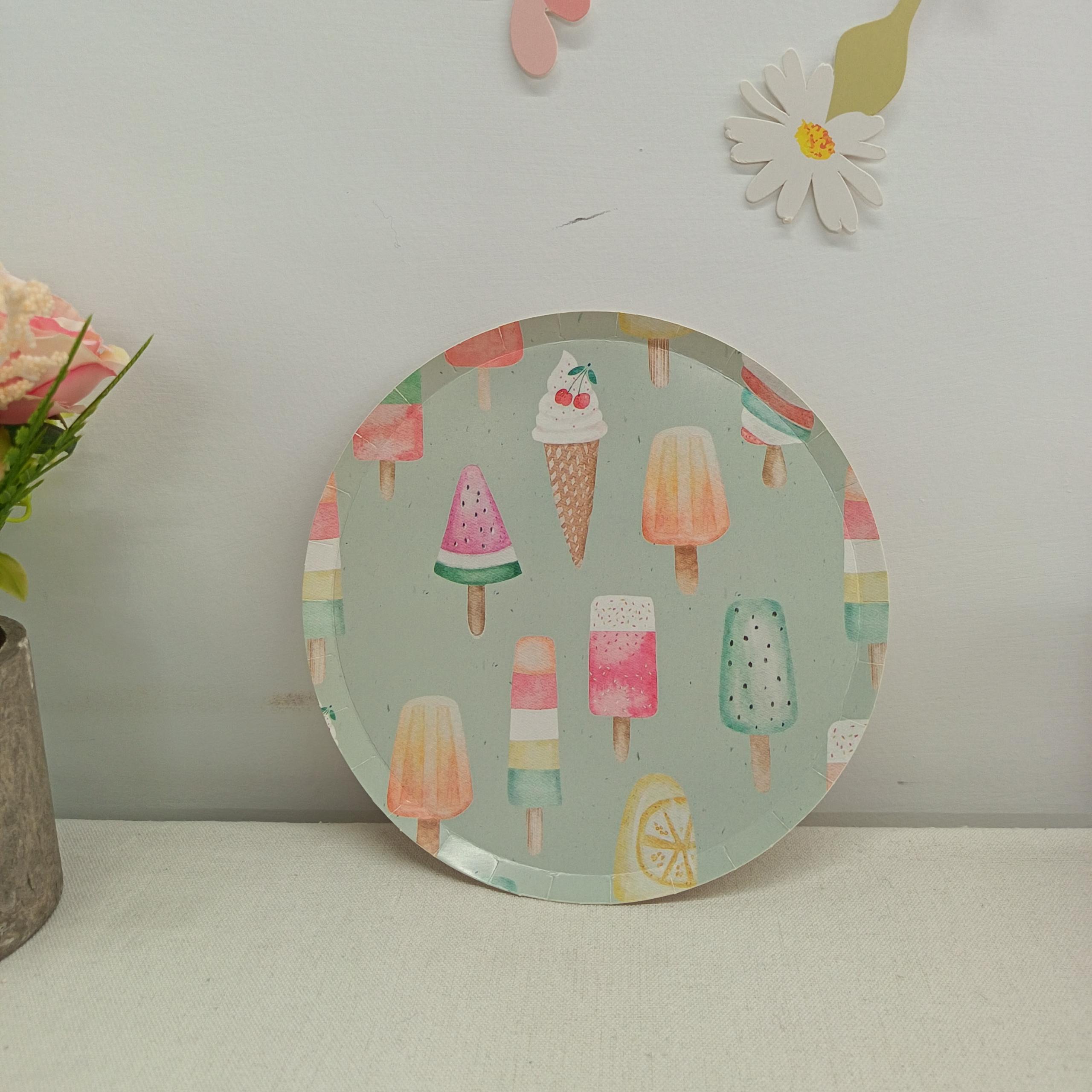 Assiette en papier verte de 7 pouces * 8 pièces
