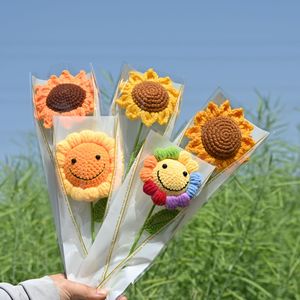 Fiore di Girasole Artificiale Creativo Intrecciato a Mano in Cotone all'Uncinetto, Regalo per Matrimonio, San Valentino, Festa della Mamma, Compleanno, Decorazione per Banchetti - Product Image 5