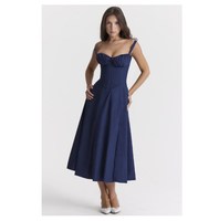 Robe longue camisole haut de gamme style estival, élégance décontractée, inspiration défilé de mode française, multicolore, vente en gros