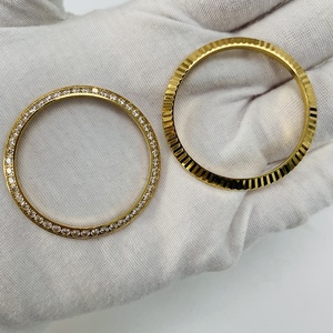 Lunetta personalizzata in oro argento con diamanti adatta solo per orologi da <span class=keywords><strong>40</strong></span> <span class=keywords><strong>mm</strong></span> con taglio rotondo in oro giallo massiccio con diamanti per <span class=keywords><strong>orologio</strong></span> RLX President - Product Image 5