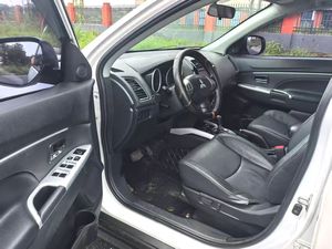Auto Usado <span class=keywords><strong>Mitsubishi</strong></span> <span class=keywords><strong>Outlander</strong></span> 2016 2.0L LHD 5 Plazas SUV de <span class=keywords><strong>Segunda</strong></span> <span class=keywords><strong>Mano</strong></span> Listo para Exportar a Nigeria Ghana Auto Japonés de Alta Calidad - Product Image 6