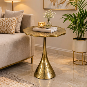 Mesa Auxiliar Redonda de Aluminio Dorado de Lujo, Mesa de Centro Moderna con Base de Loto Texturizada, Mesa de Apoyo para Sala de Estar, Sofá o Café - Product Image 1
