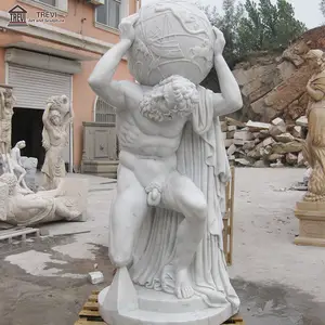 Старинная греческая титановая гигантская мраморная статуя атласа